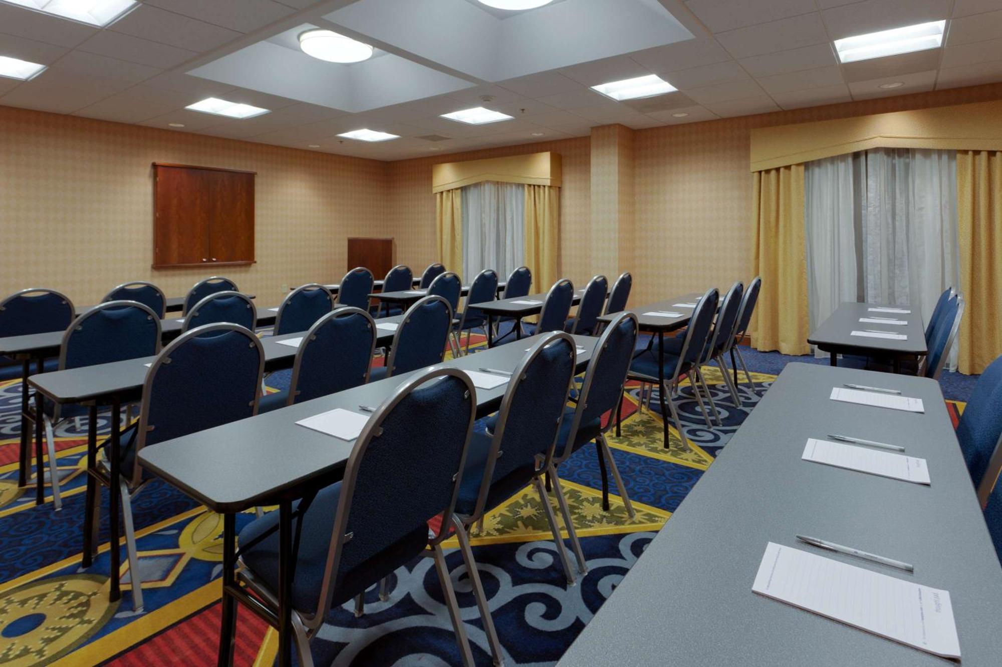 Hampton Inn Warrenton, Va עסק תמונה