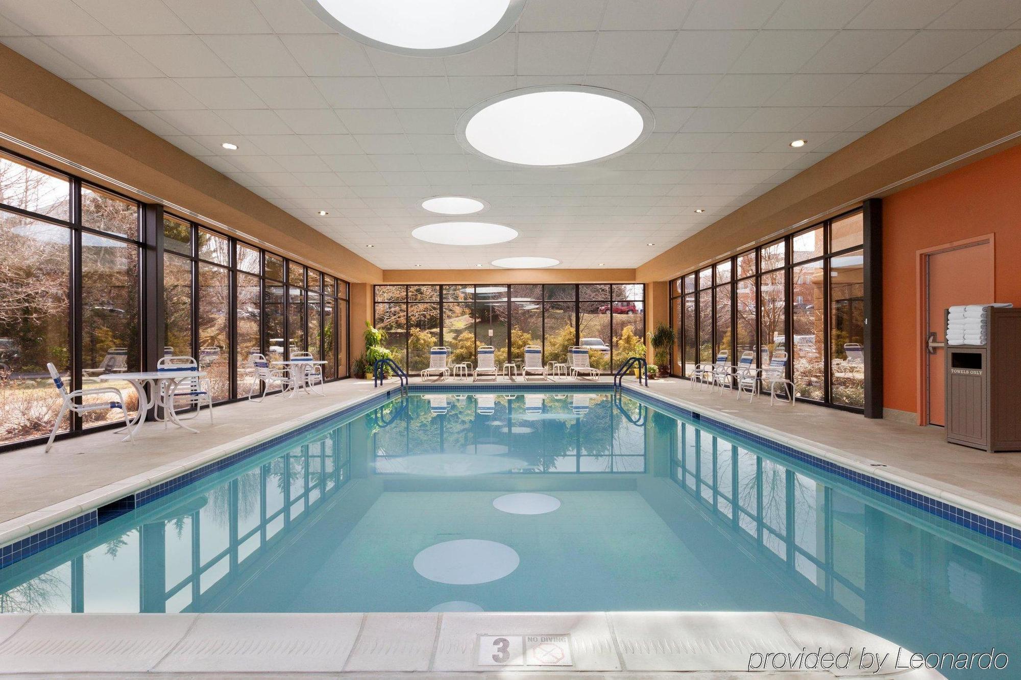 Hampton Inn Warrenton, Va מראה חיצוני תמונה